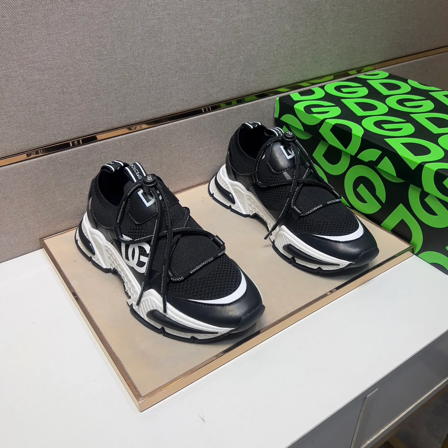 Men's men's shoes 💰pp500【Dg～】couple casual shoes 2025z cabinet sales simultaneously 🔶Size: 35-44#️⃣ 🔷1 color🔜The upper is made of multi-material splicing➕Mesh lining, comfortable and breathable, sole: original comfortable, wear-resistant and non-slip outsole, ⚠️Real shot📱Photographed🎬The real thing is better📢📢📢